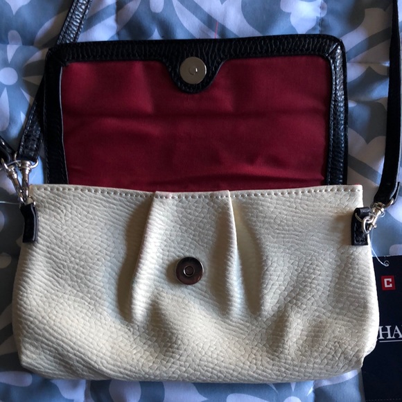 Chaps crossbody purse/clutch - Picture 2 of 7